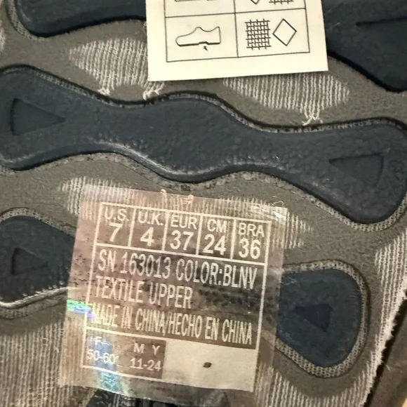 Skechers Blue and Gray Strappy Sandals Womens 7 - Picture 6 of 6